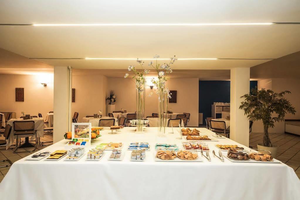 Park Hotel Residence クレーマ エクステリア 写真